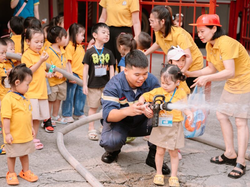 THỰC ĐỊA THỰC TẾ – NGHỀ LÍNH CỨU HỎA VÀ PHÒNG CHÁY CHỮA CHÁY - Ảnh 4