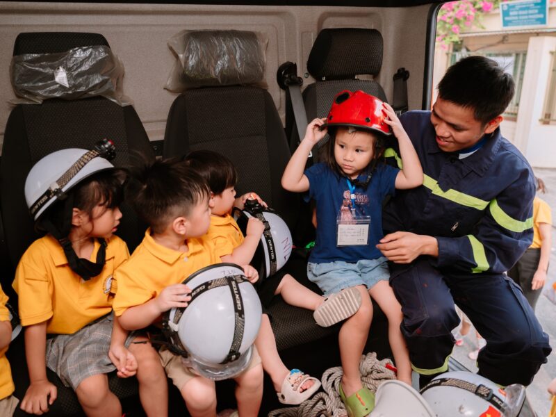 THỰC ĐỊA THỰC TẾ – NGHỀ LÍNH CỨU HỎA VÀ PHÒNG CHÁY CHỮA CHÁY - Ảnh 8